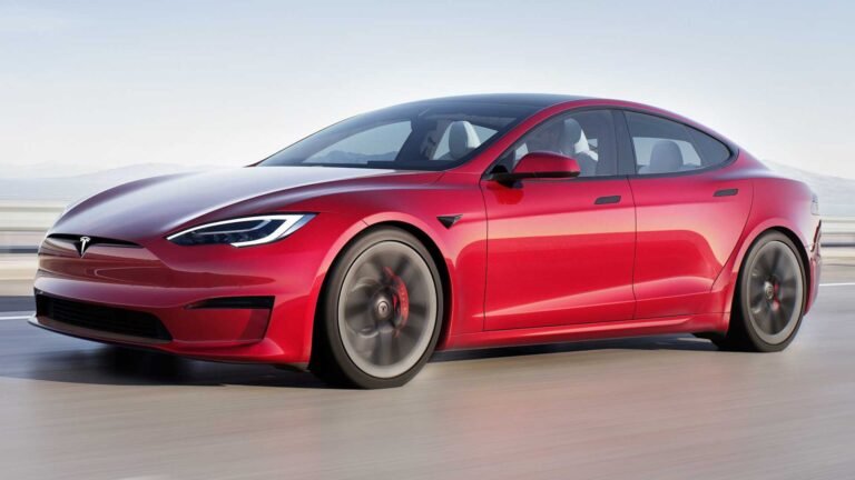 La gama Tesla Model S se detuvo brevemente para actualizaciones de vehículos: informe