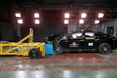 2021 mercedes benz eqs euro ncap crash and safety tests 1