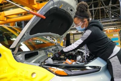 2022 chevrolet bolt ev and euv production at orion assembly