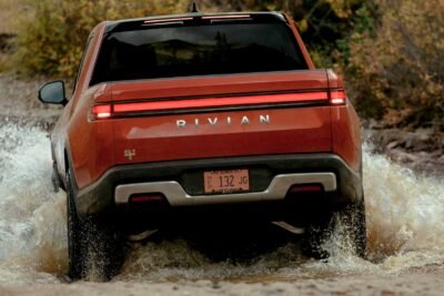 2022 rivian r1t 1