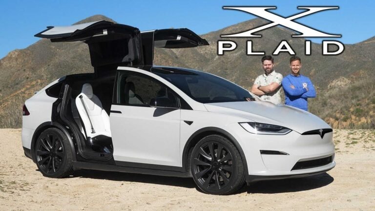 El Model X Plaid de 2022 es el Tesla favorito de Throttle House hasta el momento