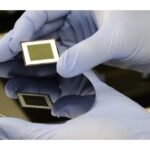 Los científicos desarrollan células solares bifaciales 'verdaderas' con una potencia de salida del 29%