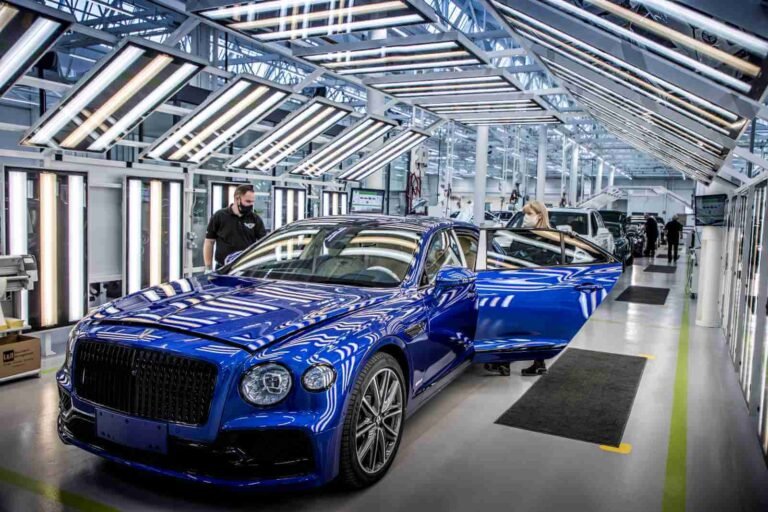 Bentley invierte fuertemente en BEV construidos en el Reino Unido con ‘Beyond100’