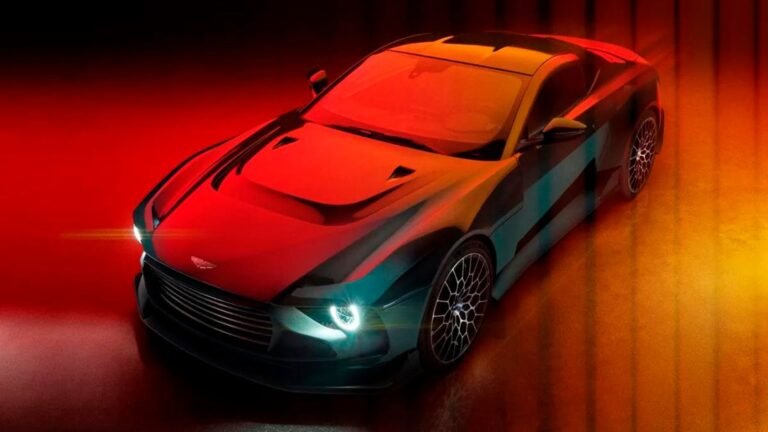 El Aston Martin Valour