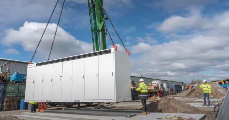 Un nuevo proyecto gigante de Tesla Megapack está en construcción en el Reino Unido