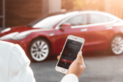 Tesla app delivery