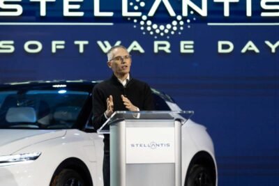 chrysler airflow concept at 2021 stellantis software day 2