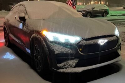 ford mustang mach e gt snow