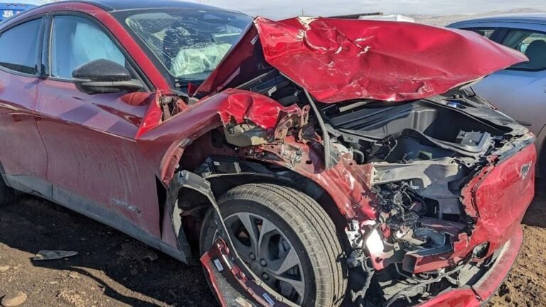 Ford Mustang Mach-E demuestra ser increíblemente seguro en accidentes