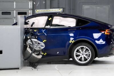 tesla model y iihs crash test 1