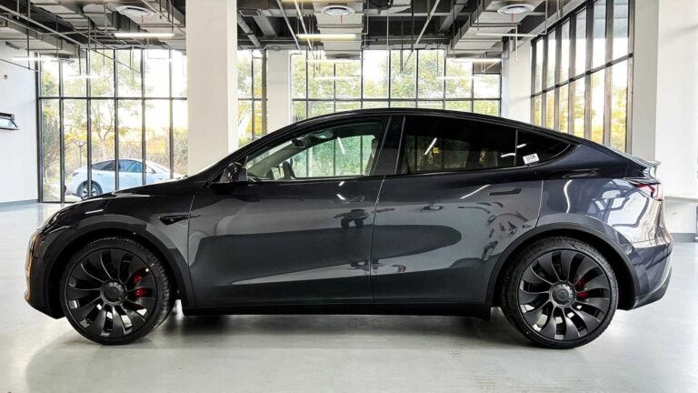 El Tesla Model Y usado cuesta más que el nuevo: ¿por qué?