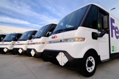 the first brightdrop ev600 electric vans delivered to fedex 1