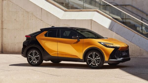 Toyota C-HR 2024